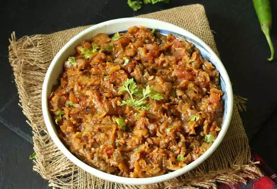 Vegetarian Indian Dishes 4 - Baingan Bharta